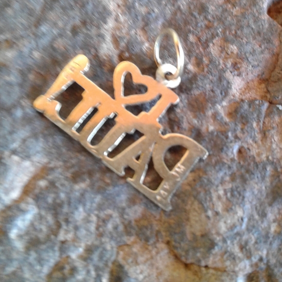 14K Solid Yellow Gold " I ❤ Paul " pendant - Picture 5 of 11